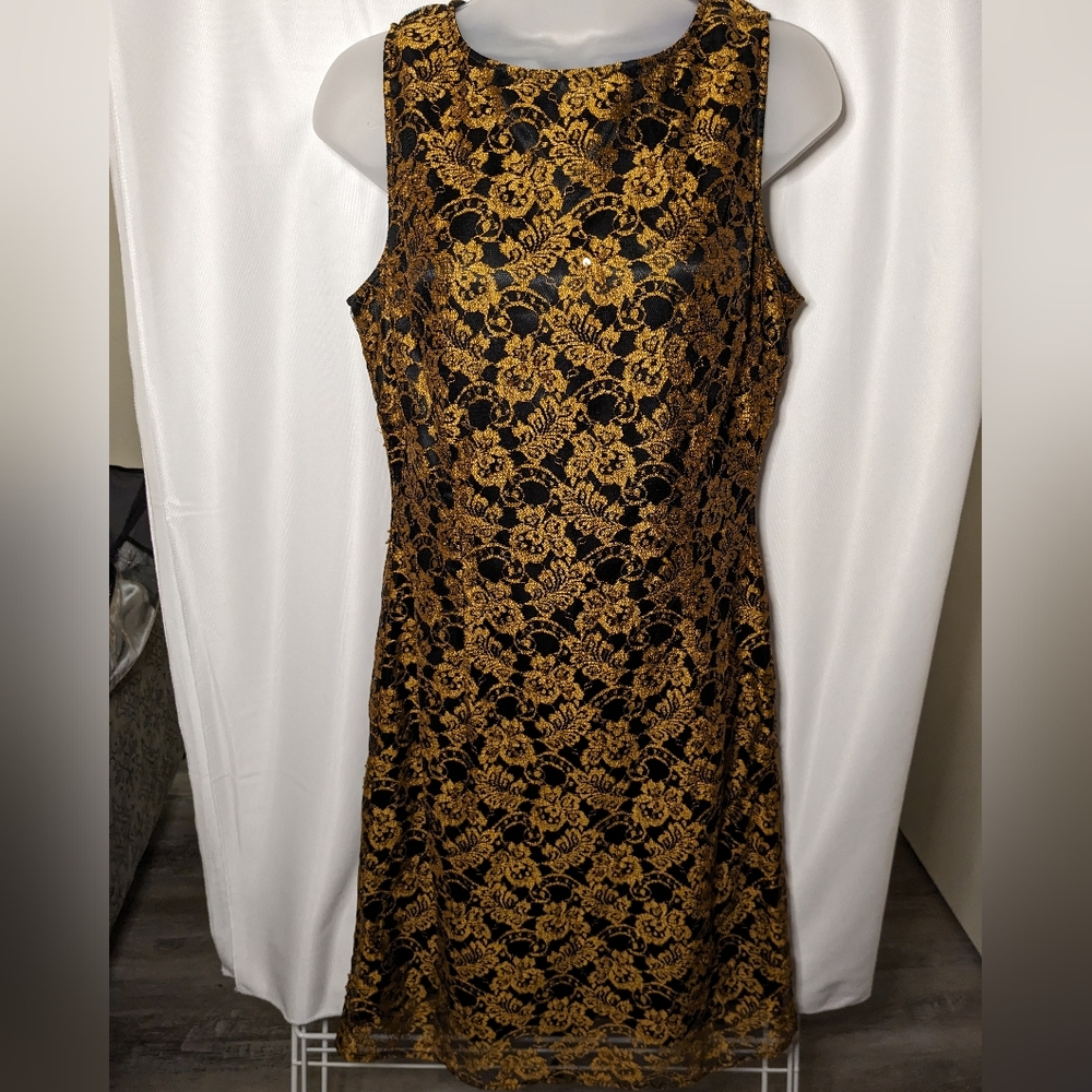 Vintage Jeunesse Lace Keyhole Back Sheath Dress - Size: 10